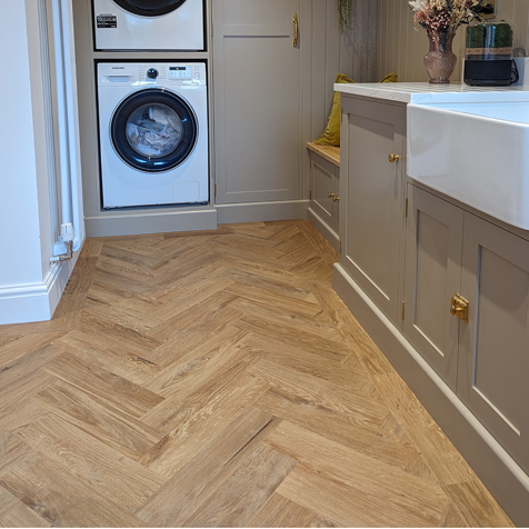 Karndean Van Gogh Croftmore Oak SM-VGW8240 Herringbone Glue Down LVT Flooring