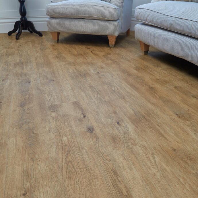 Lattia Metsä Artisan Oak Plank Glue Down LVT Flooring