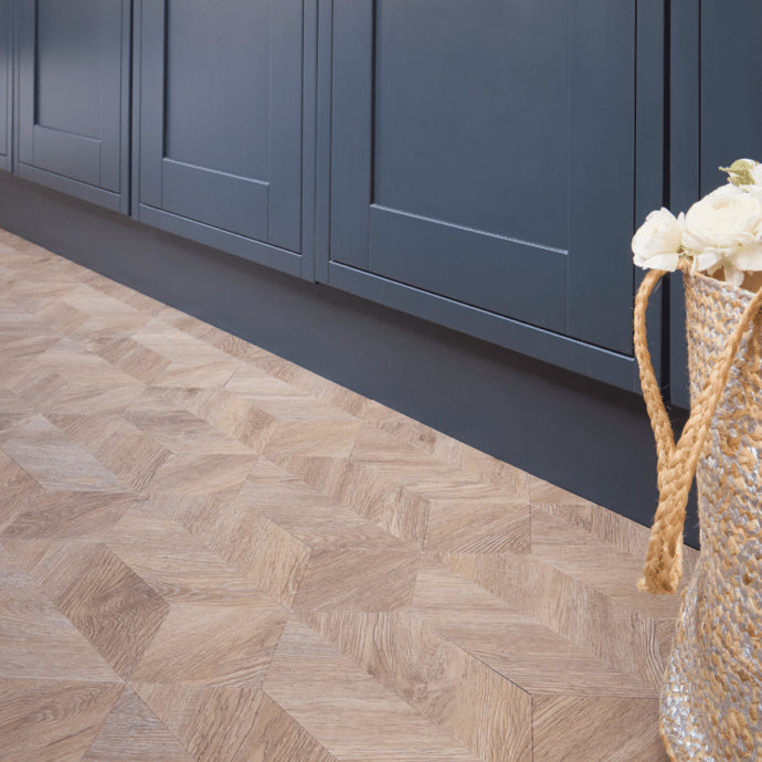 Lattia Metsä Majestic Timber Palazzo Glue Down LVT Flooring