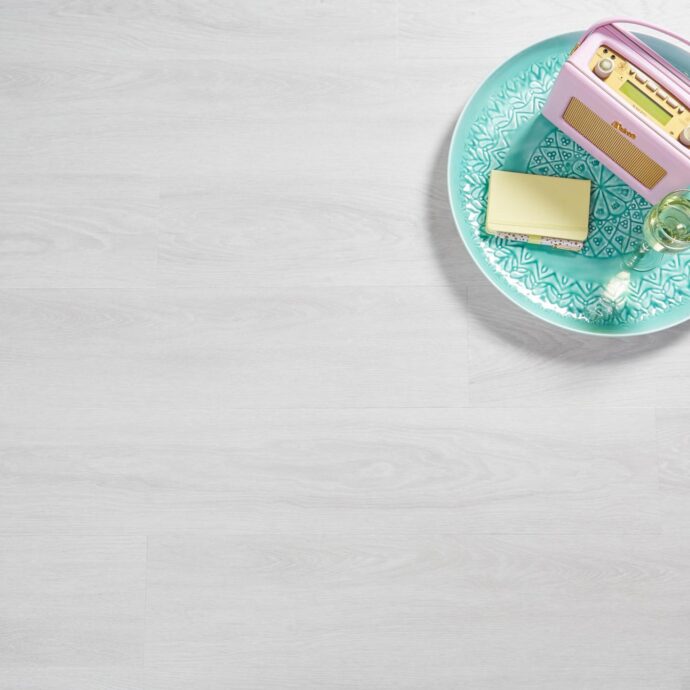 Lattia Metsä Mountain Mist Plank Glue Down LVT Flooring