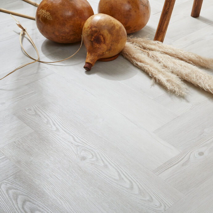 Lattia Metsä Nordic Pine Herringbone Glue Down LVT Flooring