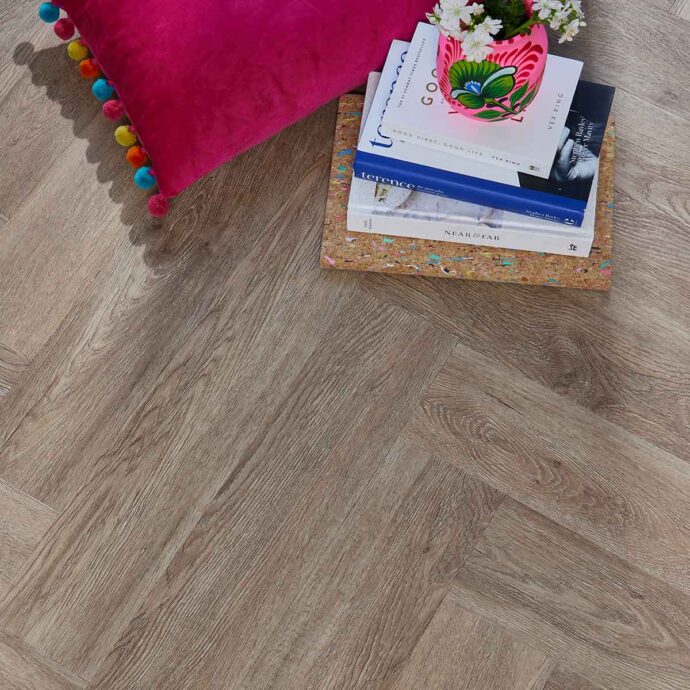 Lattia Metsä Toasted Oak Herringbone Glue Down LVT Flooring
