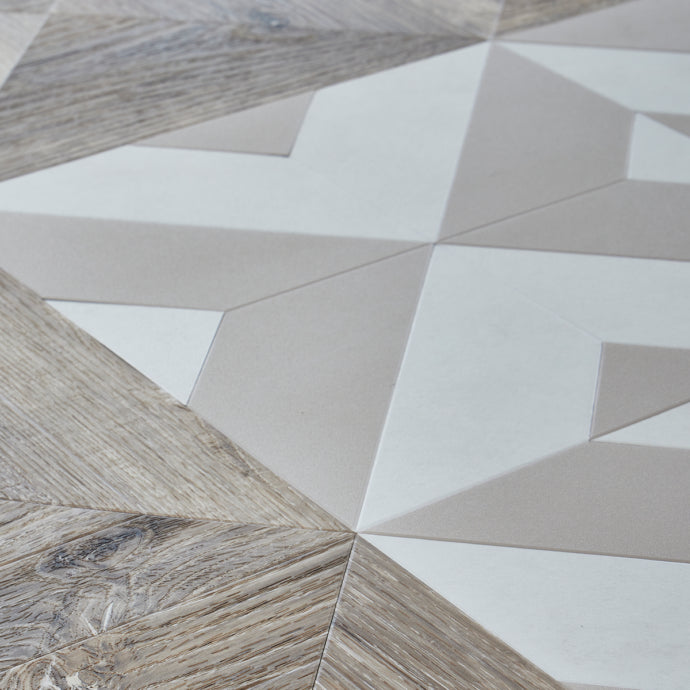 Lattia Talo Kuu - Beige, Cream Glue Down LVT Flooring