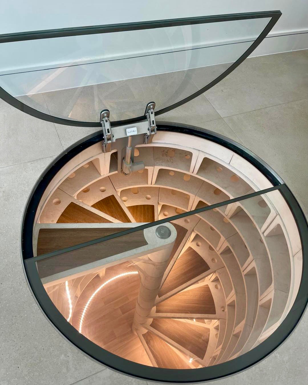 Lattia Forssa Manuka Oak Plank Glue Down LVT - Flooring Monster