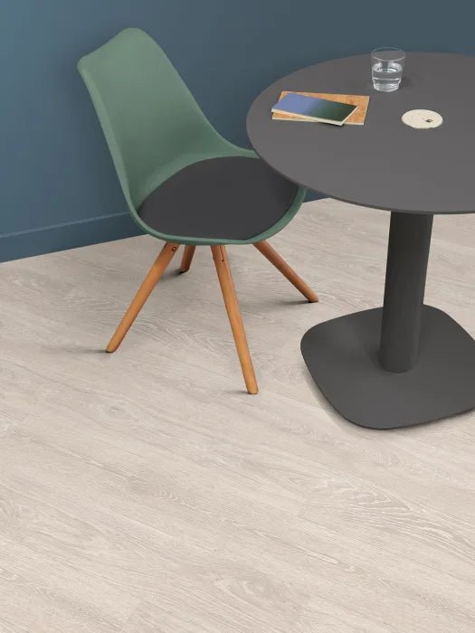 Amtico Click Smart Beachcomber Oak SB5W3087 Plank Click SPC Flooring