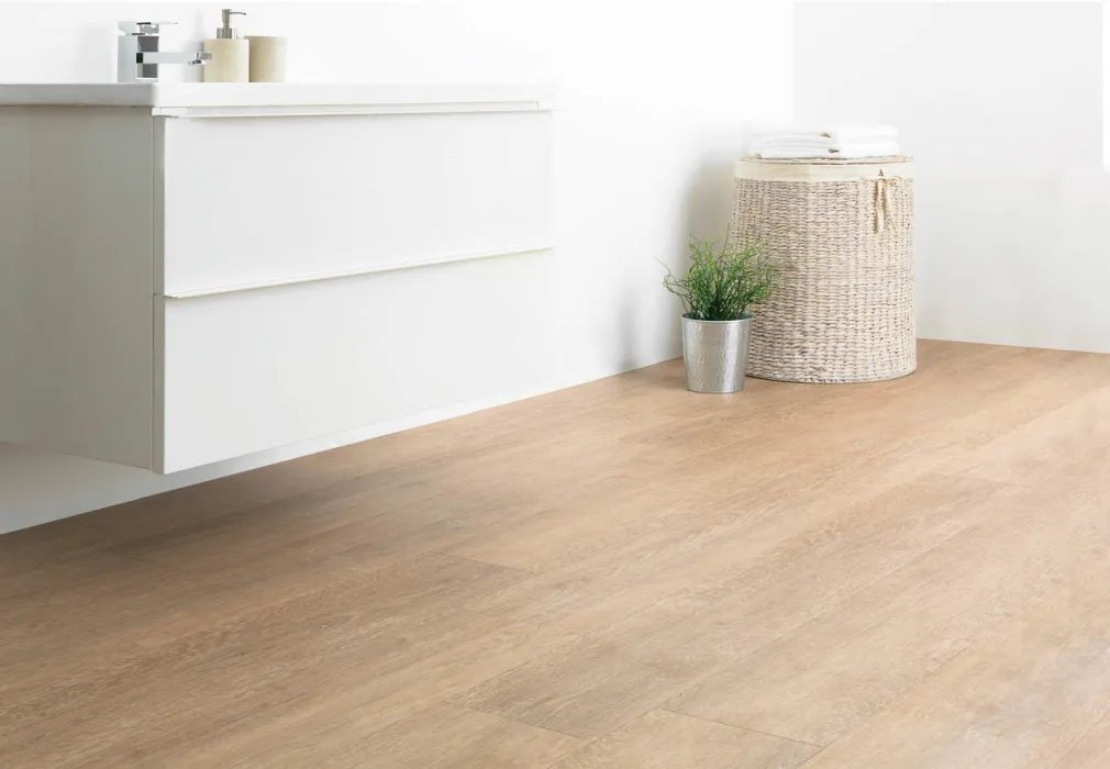 Amtico Click Smart Treated Oak SB5W3011 Plank Click SPC Flooring