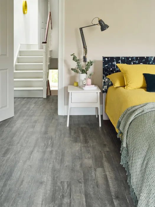Amtico Spacia Drift Pine ss5w3027 Plank Glue Down LVT Flooring
