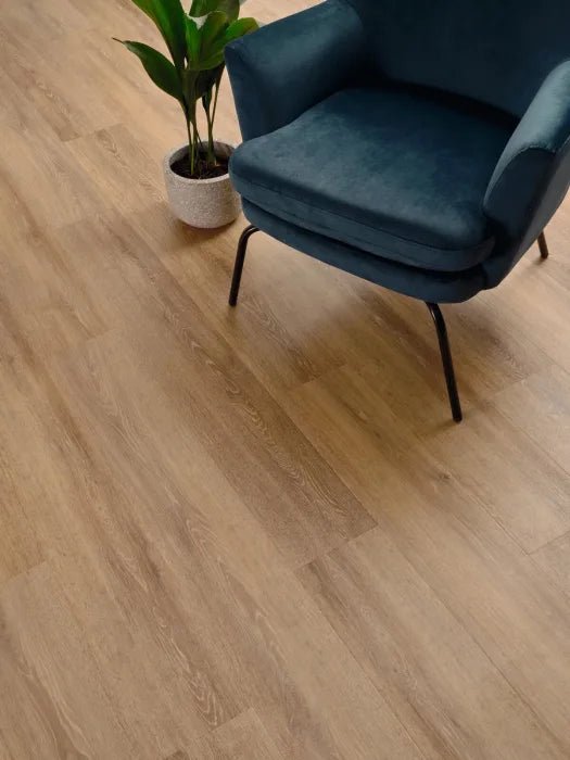 Amtico Spacia Mulled Oak SS5W3313 Plank Glue Down LVT