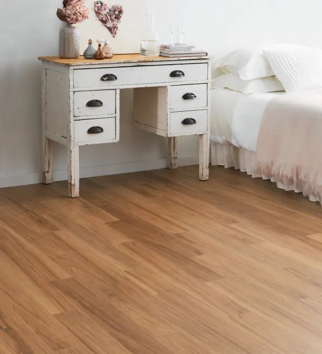 Amtico Spacia Smoothbark Hickory SS5W2545 Plank Glue Down LVT Flooring