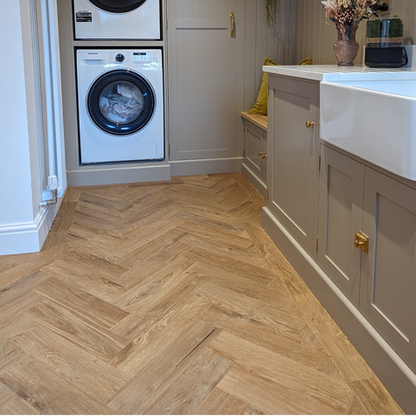 Karndean Van Gogh Croftmore Oak SM-VGW8240 Herringbone Glue Down LVT Flooring