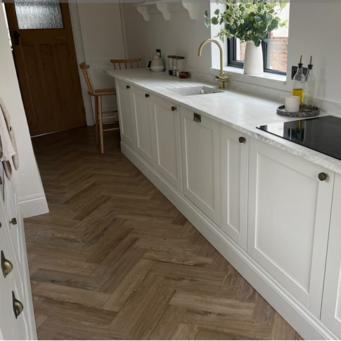 Karndean Van Gogh Hayfield Oak SM-VGW8241 Herringbone Glue Down LVT Flooring