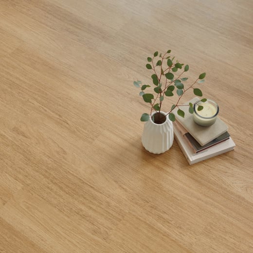 Karndean Knight Tile Natural Studio Oak KP151 Plank Glue Down LVT Flooring