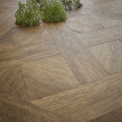 Lattia Metsä Artisan Oak Royal Glue Down LVT Flooring
