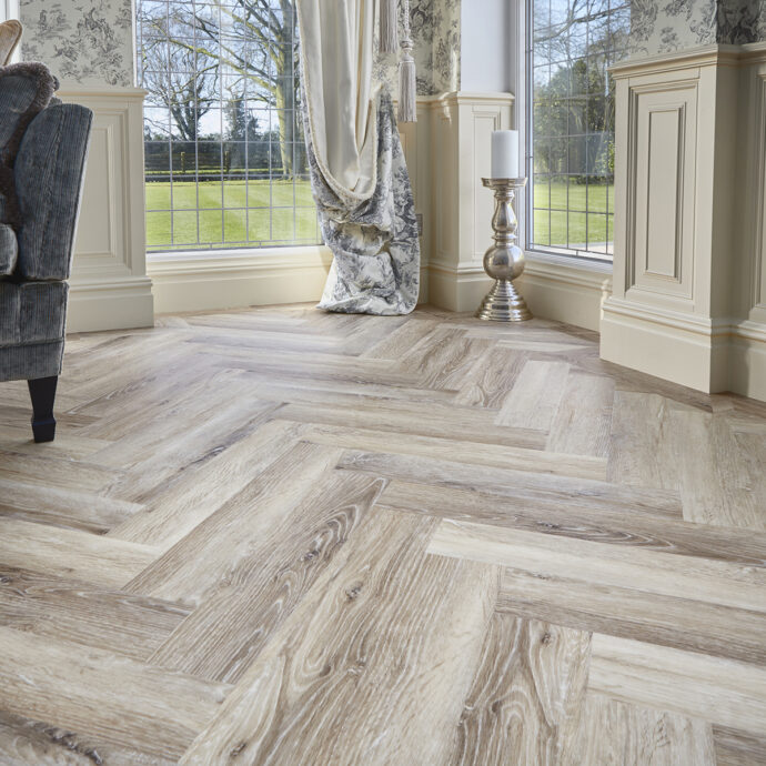 Lattia Metsä Fair Oak Herringbone Glue Down LVT Flooring