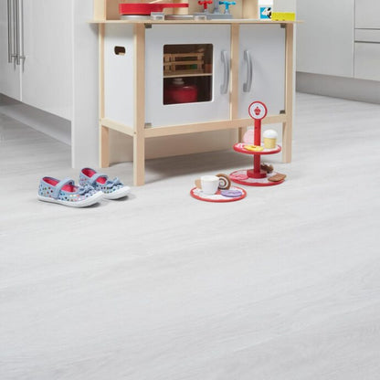 Lattia Metsä Mountain Mist Plank Glue Down LVT Flooring
