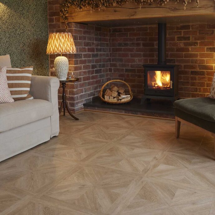 Lattia Metsä Pure Oak Castell Panel Glue Down LVT Flooring