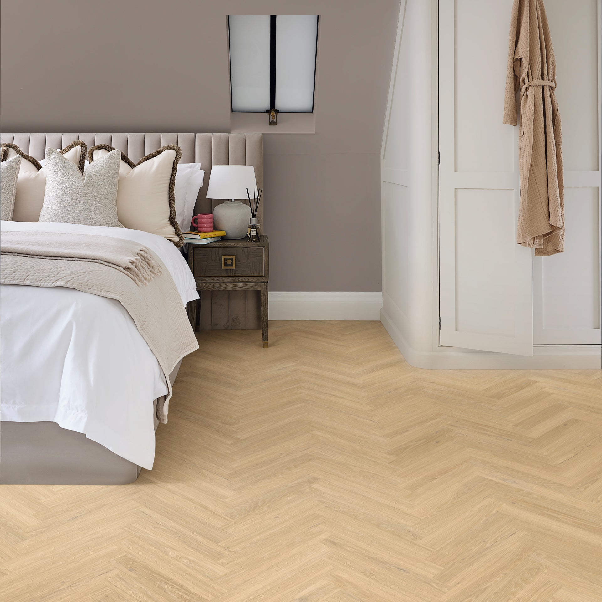 Karndean Palio Essenza Piazza Oak SM-PVP402 Herringbone Glue Down LVT Flooring