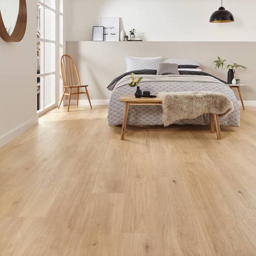 Karndean Van Gogh Canadian Nude Oak RKP8117 Large Plank Rigid Core Click LVT Flooring