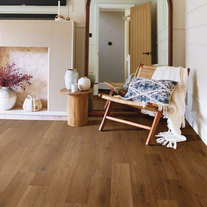 Karndean Knight Tile Russet Character Oak KP163 Plank Glue Down LVT Flooring