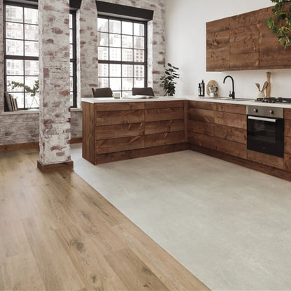 Karndean Knight Tile Washed Character Oak KP144 Plank Glue Down LVT Flooring