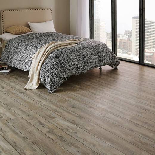 Karndean Van Gogh Distressed Oak SCB82 Plank Rigid Core Click LVT Flooring