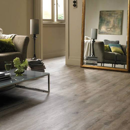 Karndean Van Gogh Distressed Oak SCB82 Plank Rigid Core Click LVT Flooring